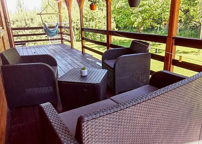 Letniskowy Oktawin Hébergement de vacances *